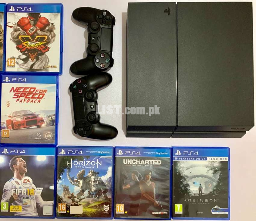 Playstation 4 with 18 Games for Sale