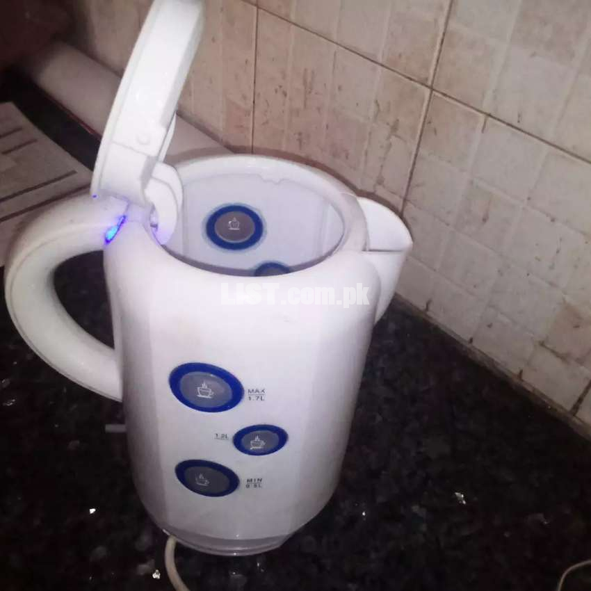 Tea and hot water kettle alpina switzerland