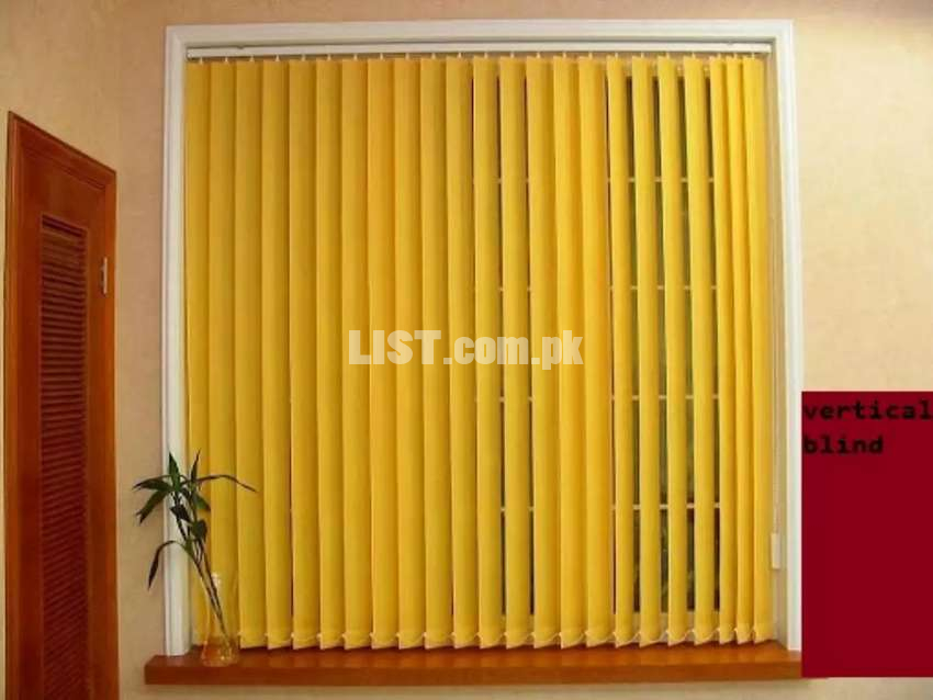 Window blinds vertical wooden roller