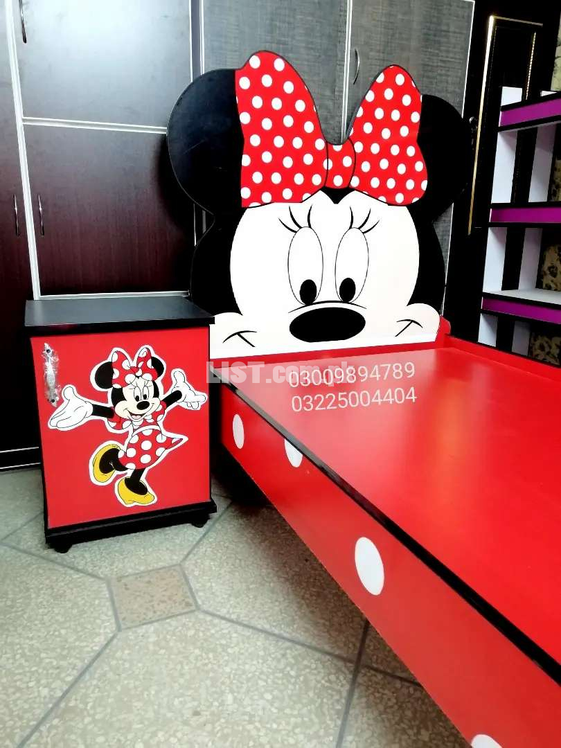 Brand new single mickey/ minnie mouse bed