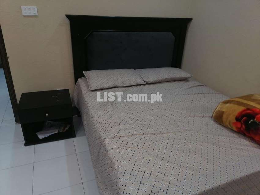 Fully furnished flat for rent in H-3 block johar town lahore