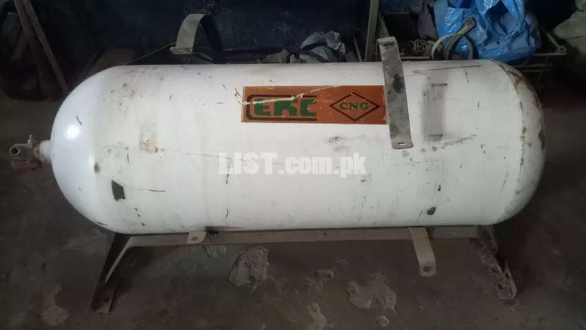 Used car CNG Cylinder