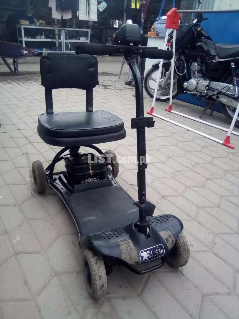 4 wheel scootty chargeable
