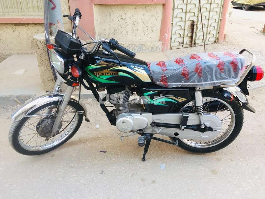 Unique 125cc karachi number