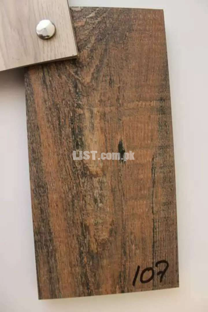 Vinyl Flooring in Wooden Texture 2 mm thickness 6×36 inches length