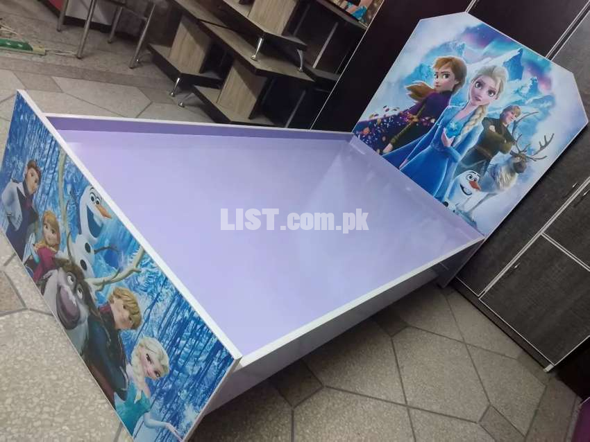 Frozen bed for girls 6 by 3 feet,