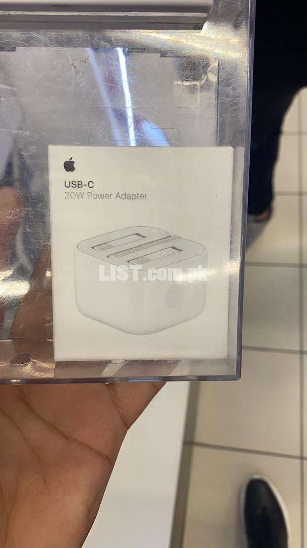 Apple Orignal Adapters availabe