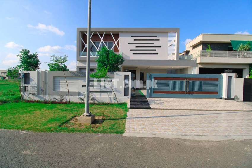 One Kanal Basement House For Rent In DHA Phase 6.