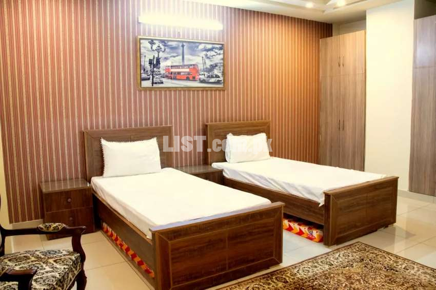 10marla furnished house available for Rent in bahria town