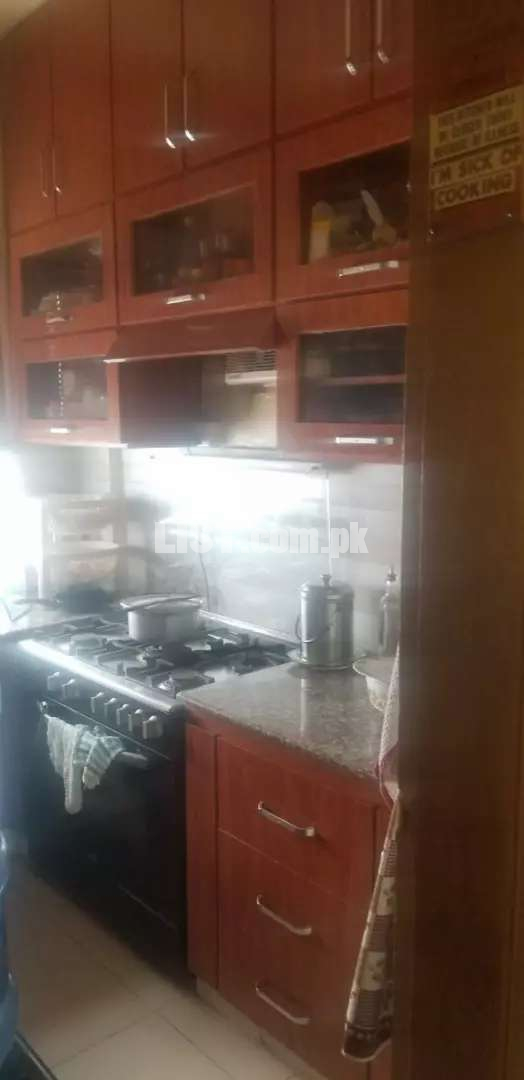Fully furnished studio flat for rent in phase 2 ext 24 comm street