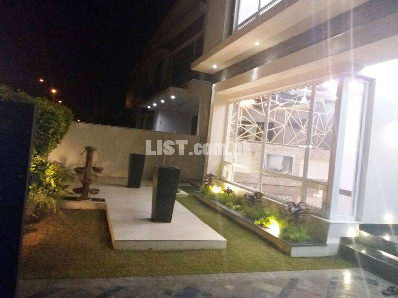 Kanal Most Luxurious Slightly Used  Bungalow For Rent  at Phase 6 DHA