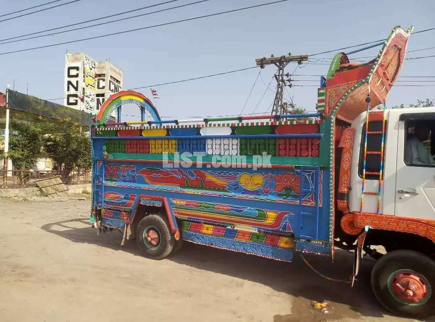 Truck  on rent in lahore