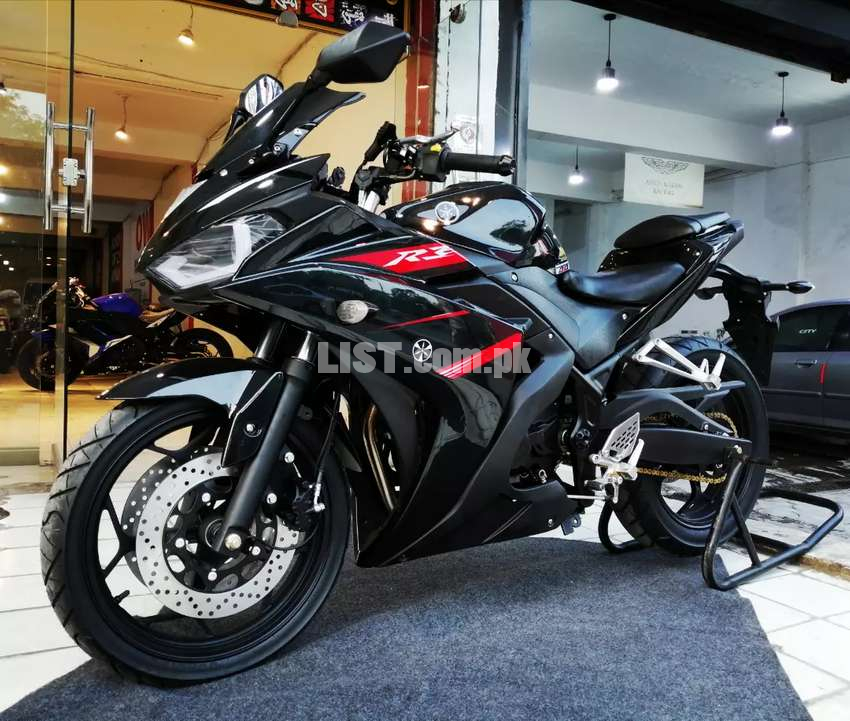 Latest sports racing heavy bikes available at ow motors in 250cc,300cc