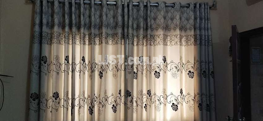 Curtain (2)