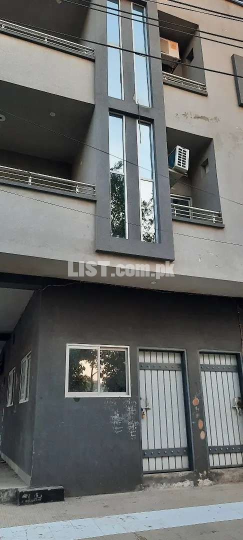 Ground Floor Flat Available in Pia Society