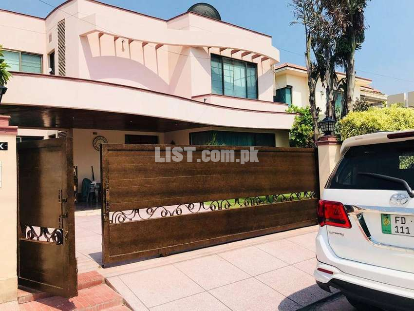 1 Kanal Bungalow Fully Furnished Elegant Luxury View For Rent In Dha
