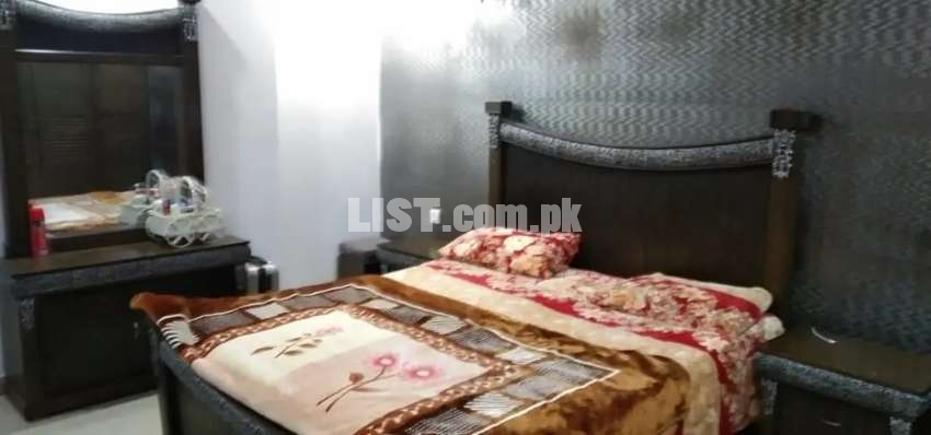 Saprate furnished room for rent daily and weekly basis