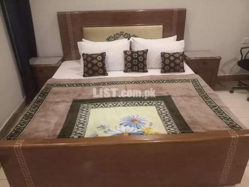 HOTEL luxurious rooms short stay 2000 & Night 3000 & weekly 15000