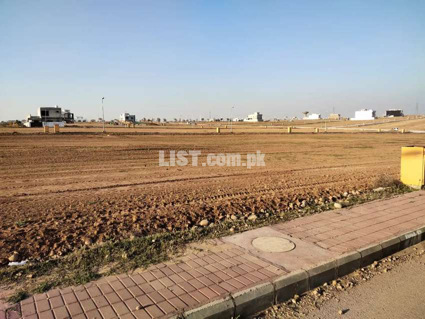 Bahria orchard ready plot for sal