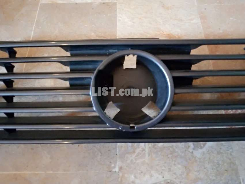 Nissan Sunny JX 92 94 show Grill