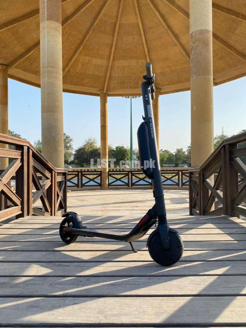 Segway Ninebot ES2 with extended battery