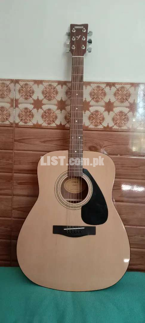 Yamaha f310 Acoustic Guitar Orignal 100% Made in Indonesia