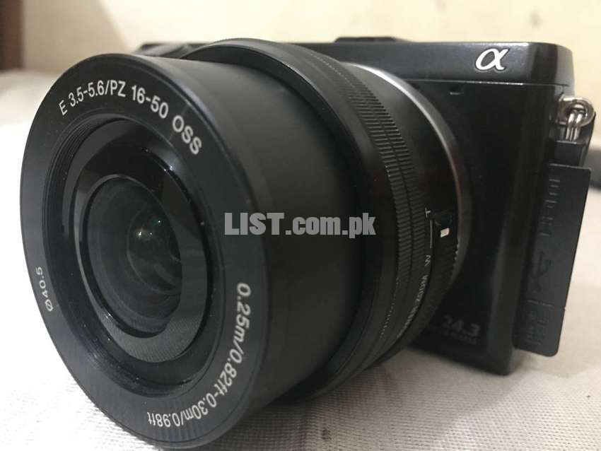 Sony NEX-7 Camera in Excellent Condition 24 Hours Guarantee