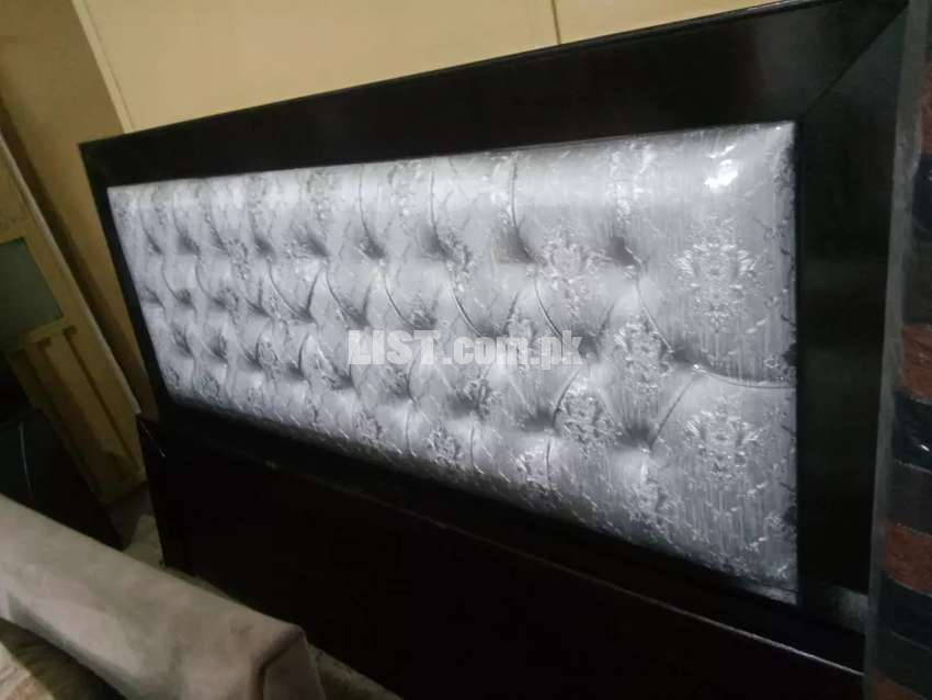Double bed king size  new brand holsel rate pe 3