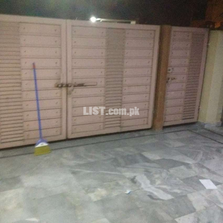 8 MARLA LOWER PORTION FOR RENT IN UMER BLOCK BAHRIA TOWN LHR