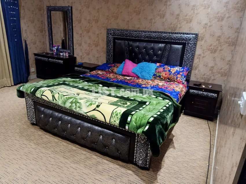 Daily Basis One Bedrooms Flat Furnished For Rent in Bahria Town Lahore