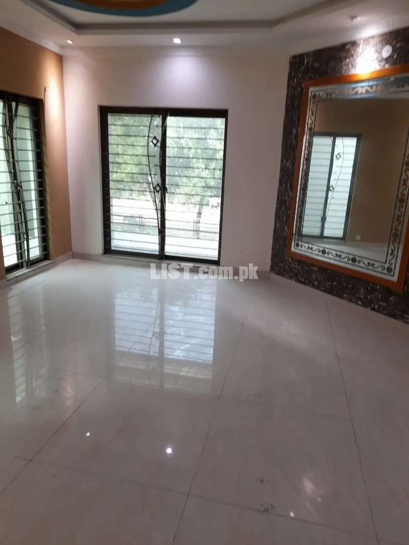 1 KANAL UPPER PORTION FOR RENT IN BAHRIA TOWN
