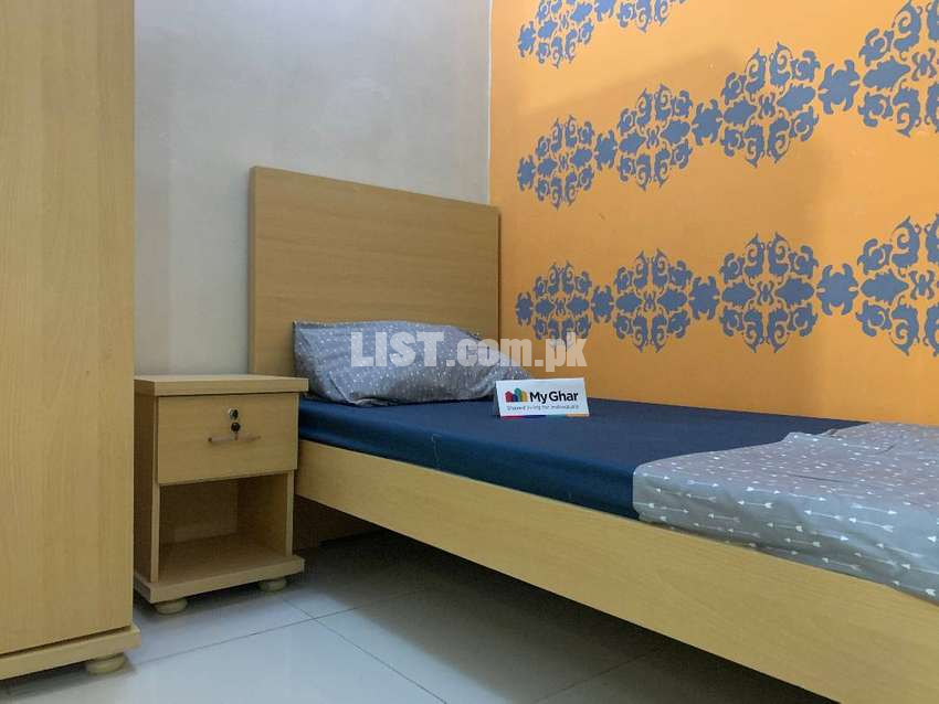 Exclusive Fully Furnished Residence for Females Only Near Clifton