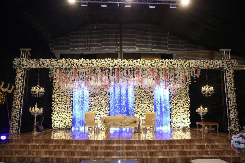 Catering on Wedding With Food,Flower Decoration,Stage,Lights,& ect...