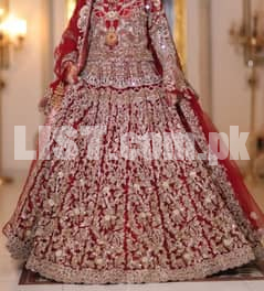 Bridal wedding dress lehnga with 3.20 lac invoice attached