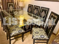 Dining 8 seater (1 month used)