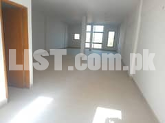 DEFENCE OFFICE FOR RENT PHASE 5 MAIN 26 STREET 1000 SQFIT