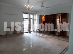 18 Marla Upper Portion For Rent In Cavalry Ground Cantt Lahore