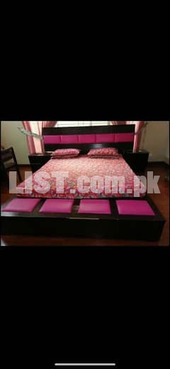 Double Bed/home used furniture