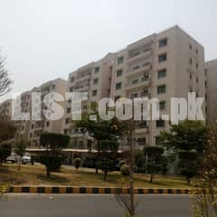 4 Beds 12 Marla Flat For Rent