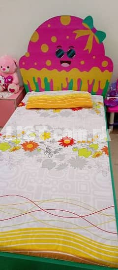 Habitts single Girl Bed With Mattress & Side Table