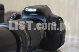 Canon 700D Dslr camera and 75:300 Lens