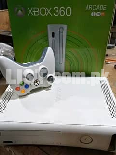 Xbox 360 320gb with 100 games
