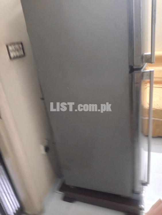 URGENT SALE – Dawlance Refrigerator