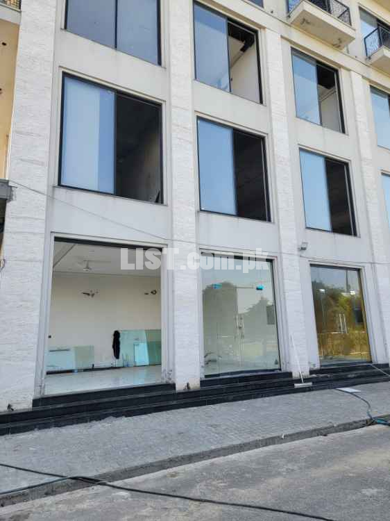 Ready-To-Move Studio Apartment For Sale In Izmir Town Canal Road