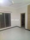 Upper portion for rent in bahria Town phase 4