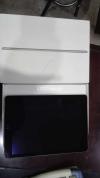 apple ipad 5th gen 32gb with complete accessories in 10/10 condition