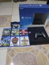 PS4 500gb 1200 series with box and Games