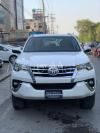 Toyota Fortuner 2.7 Petrol