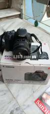 Canon 200d with kit lens box canon bag and 16 gb card