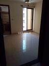 One bed room unfurnished appertment available for rent